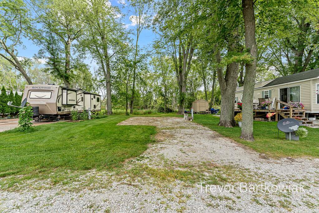 15101 120th Avenue, Nunica, MI 49448 MLS 22037271 properties