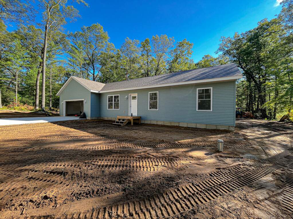 6450 Kedzie Road, Twin Lake, MI 49457 MLS 22041466 properties SW