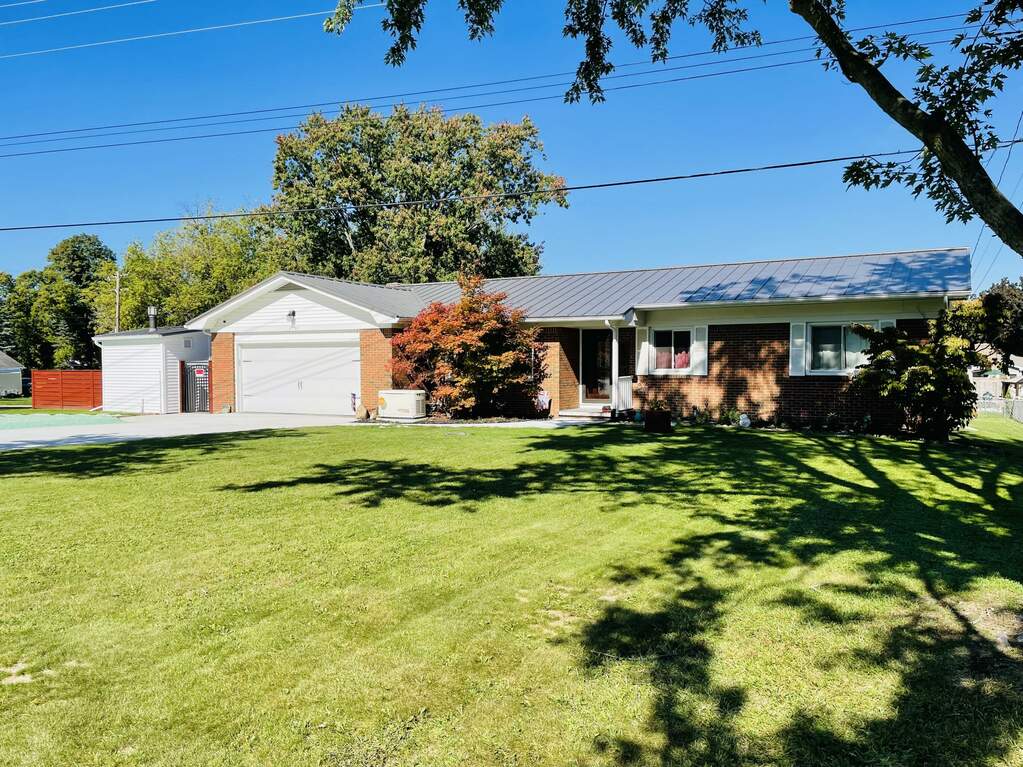 6107 Willow Highway, Grand Ledge, MI 48837 MLS 22042318