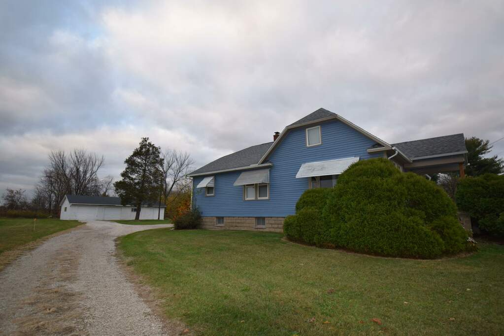 67552 Red Arrow Highway, Hartford, MI 49057 MLS 22046938