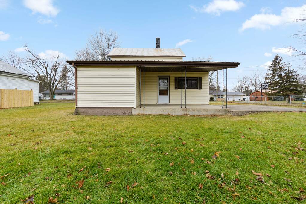 42 Smith Street, Coldwater, MI 49036 MLS 23001956 properties SW