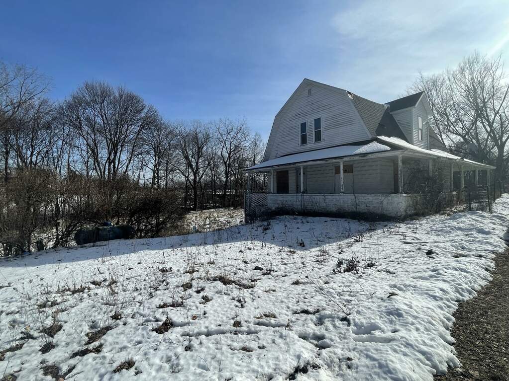 19971 W Ridge Road, Elsie, MI 48831 MLS 23004446 properties SW