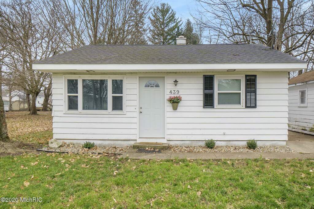 439 N Hayward Street, Schoolcraft, MI 49087 MLS 23004529