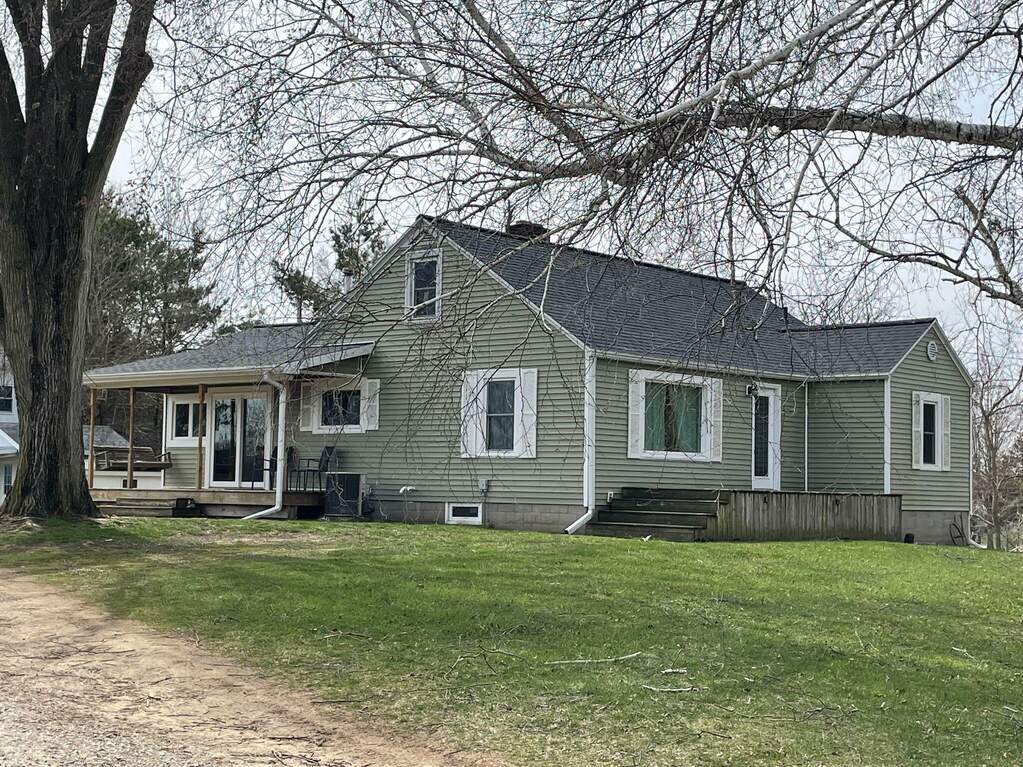 2217 W Liberty Road, Clark Lake, MI 49234 MLS 23007184 properties