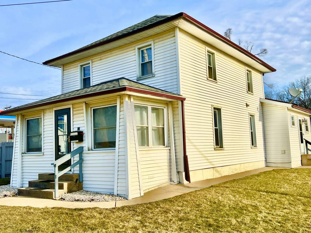 63 W Carleton Road, Hillsdale, MI 49242 MLS 23010086 properties