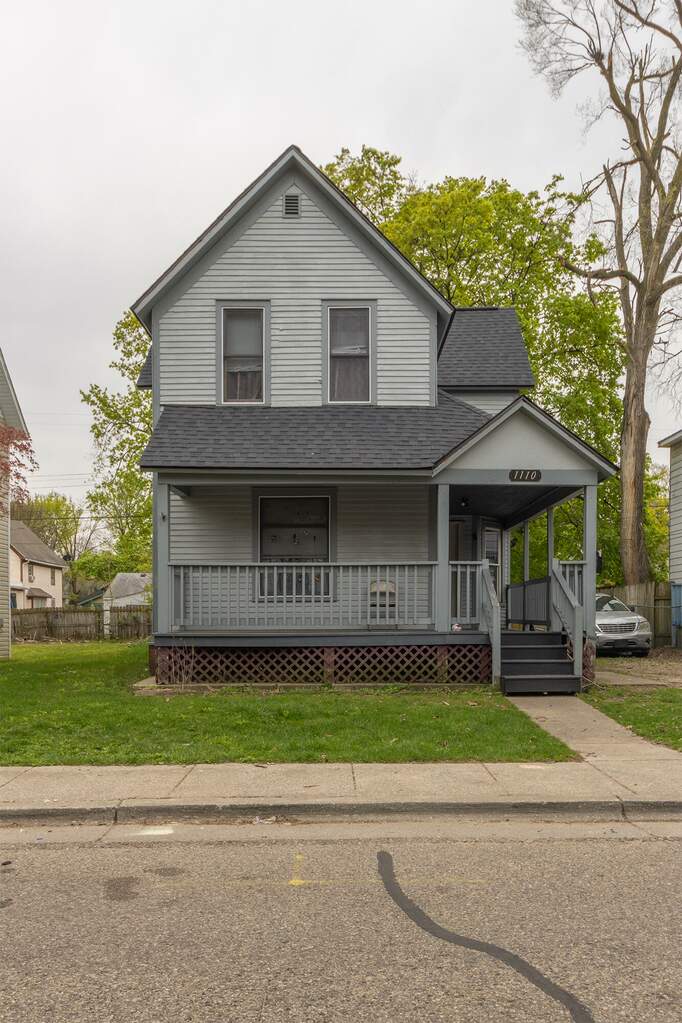 1110 Hays Park Avenue, Kalamazoo, MI 49001 MLS 23013398 properties SW Michigan