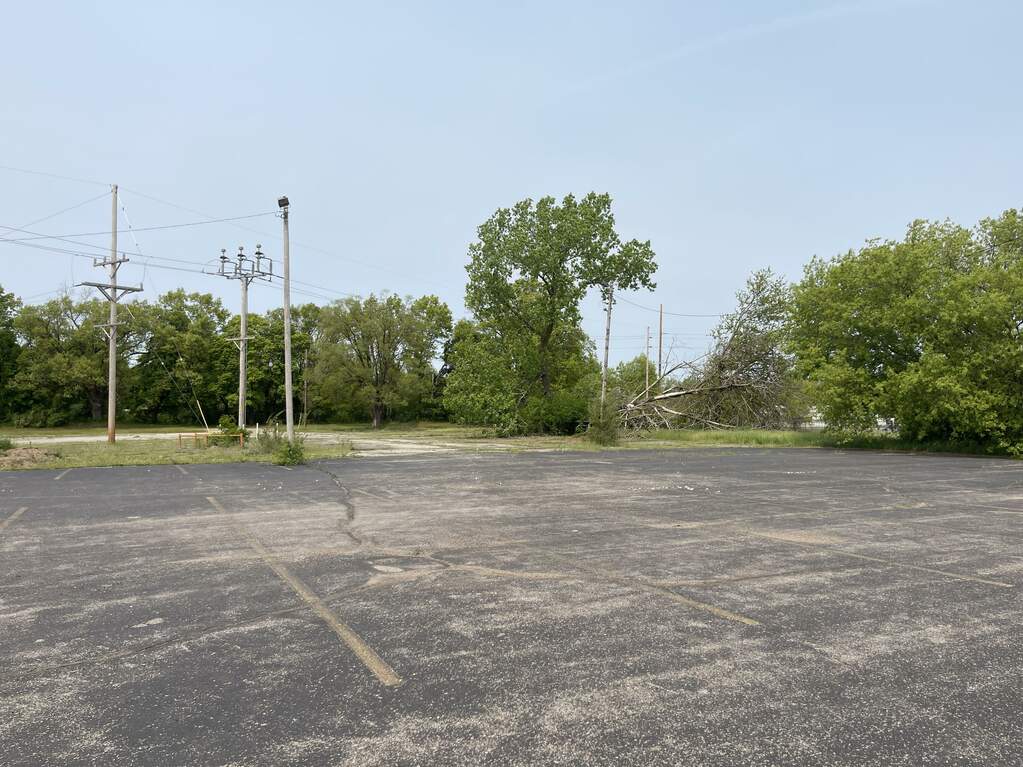 1002 E South Street, Jackson, MI 49203 MLS 23016829 properties SW