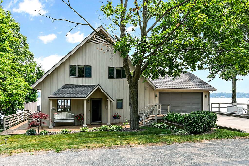 68121 Edgewater Beach Road, White Pigeon, MI 49099 MLS 23021040