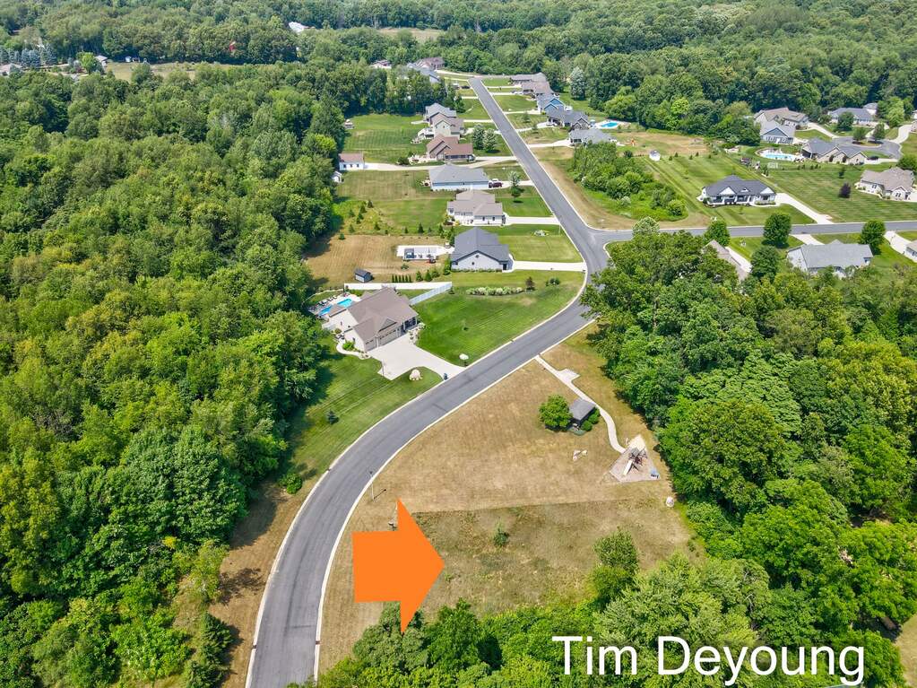 8060 Hunters Crossing, Kalamazoo, MI 49009 MLS 23021791