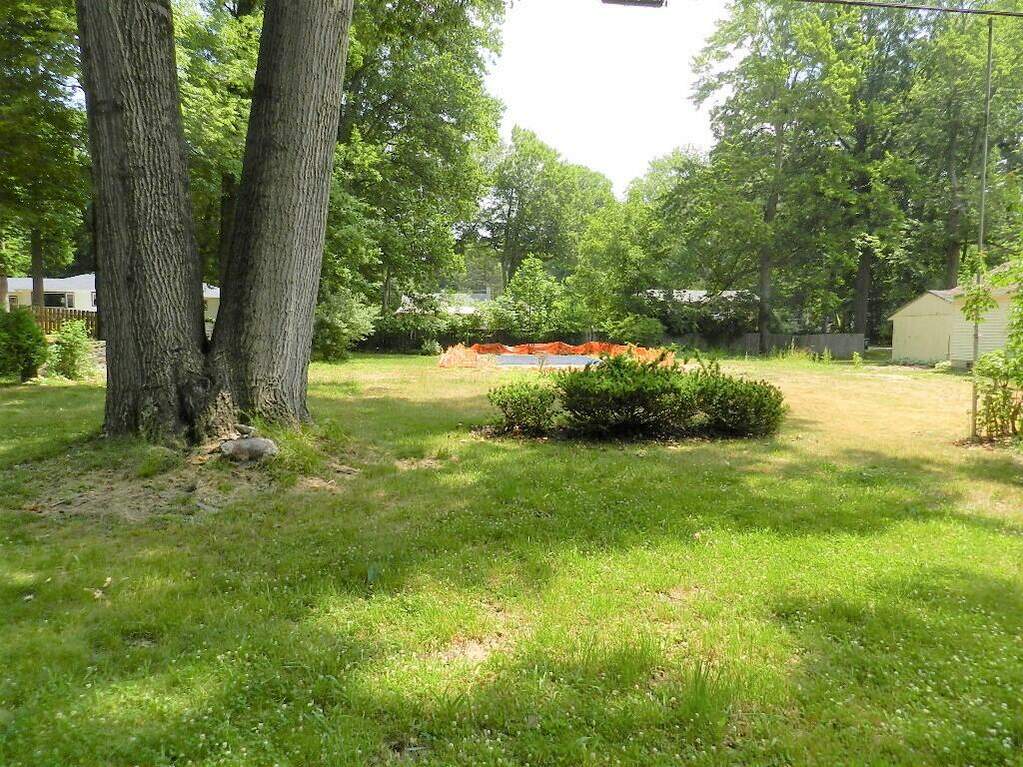 5419 Marquette Drive, Coloma, MI 49038 MLS 23021945 properties SW