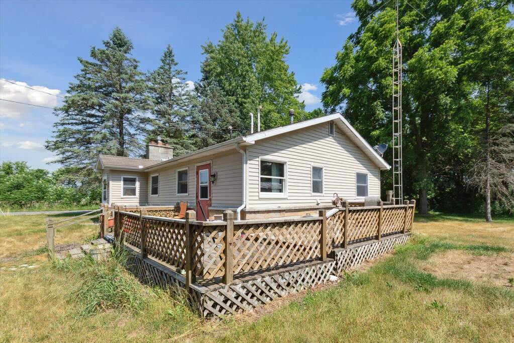 16166 E Jackson Drive, Tekonsha, MI 49092 MLS 23022278 properties