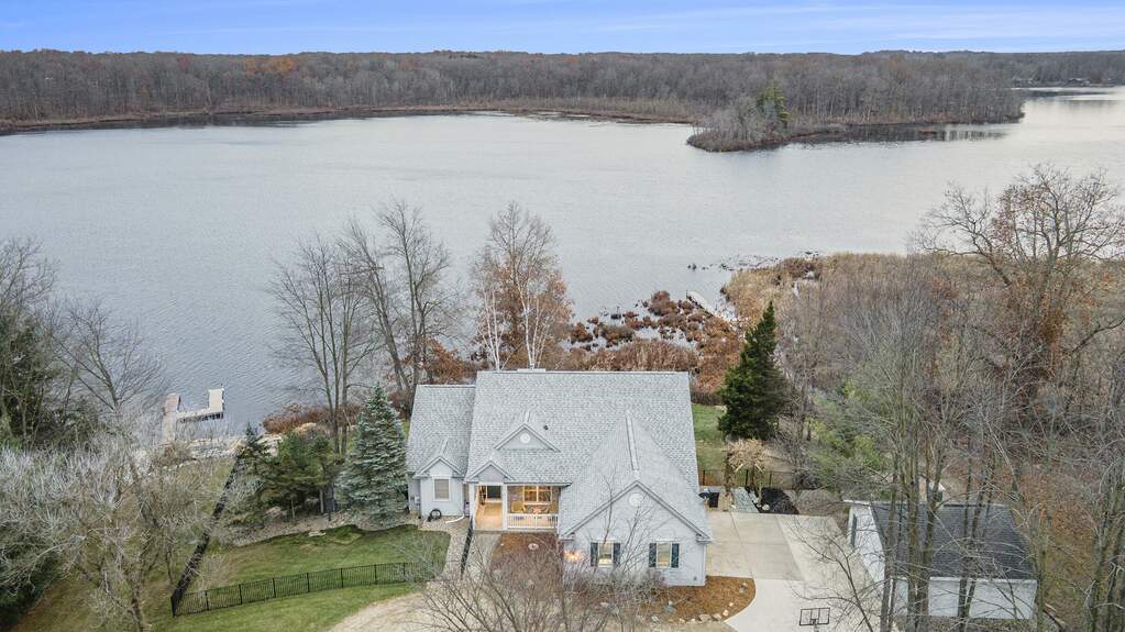 11321 Fair Lake Drive, Delton, MI 49046 MLS 23142757 properties