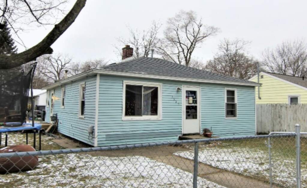 1325 Roberts Street, Muskegon, MI 49442 MLS 23143896 properties