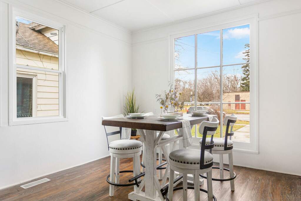 125 W Saint Joseph Street, Lawrence, MI 49064 MLS 23144085