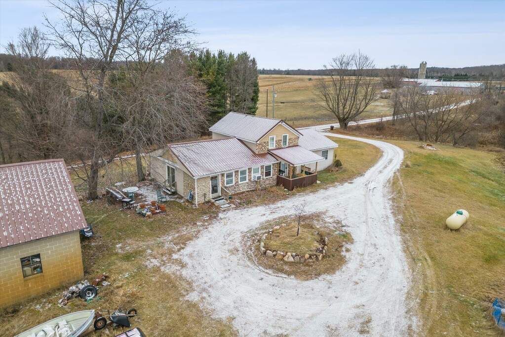 531 Truman Road, Barryton, MI 49305 MLS 23144687 properties SW