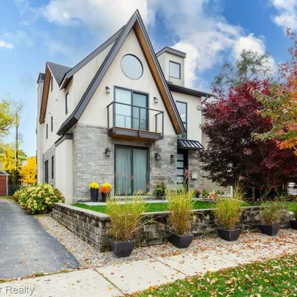 1222 Cole Street, Birmingham, MI 48009 | MLS# 24000232 | @properties ...