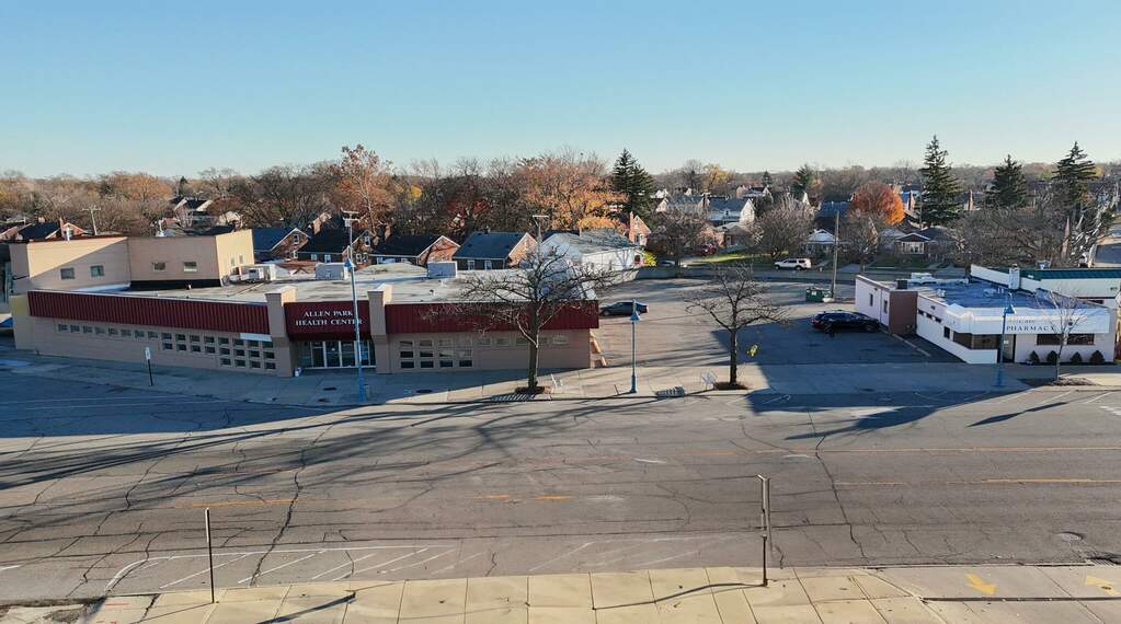 7105 Allen Road, Allen Park, MI 48101 MLS 24001586 properties