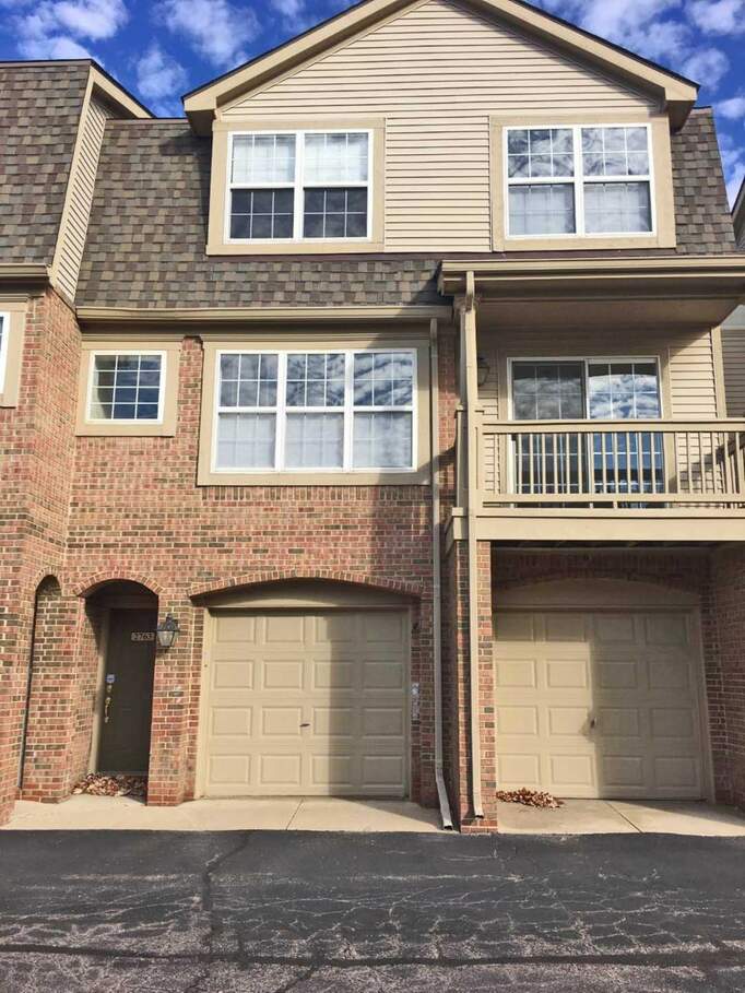 2763 Barclay Way, Ann Arbor, MI 48105 MLS 24002412 properties SW