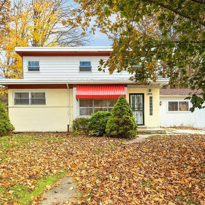 18200 Five Points Street, Redford, MI 48240 MLS 24003039 properties