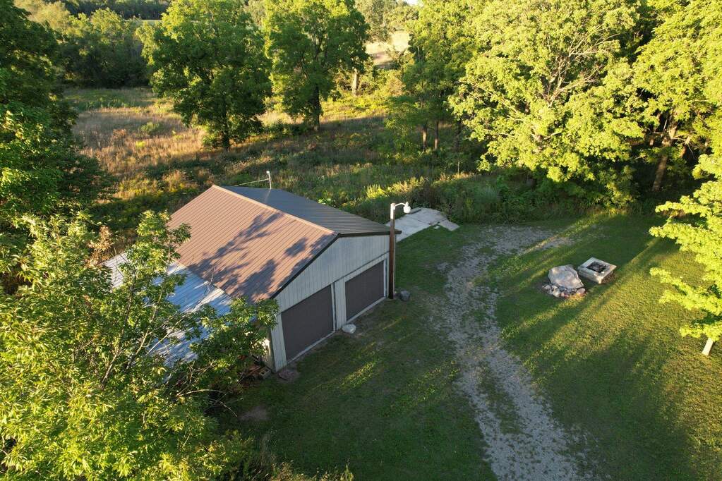 8475 Ross Road, Muir, MI 48860 MLS 24003297 properties SW Michigan