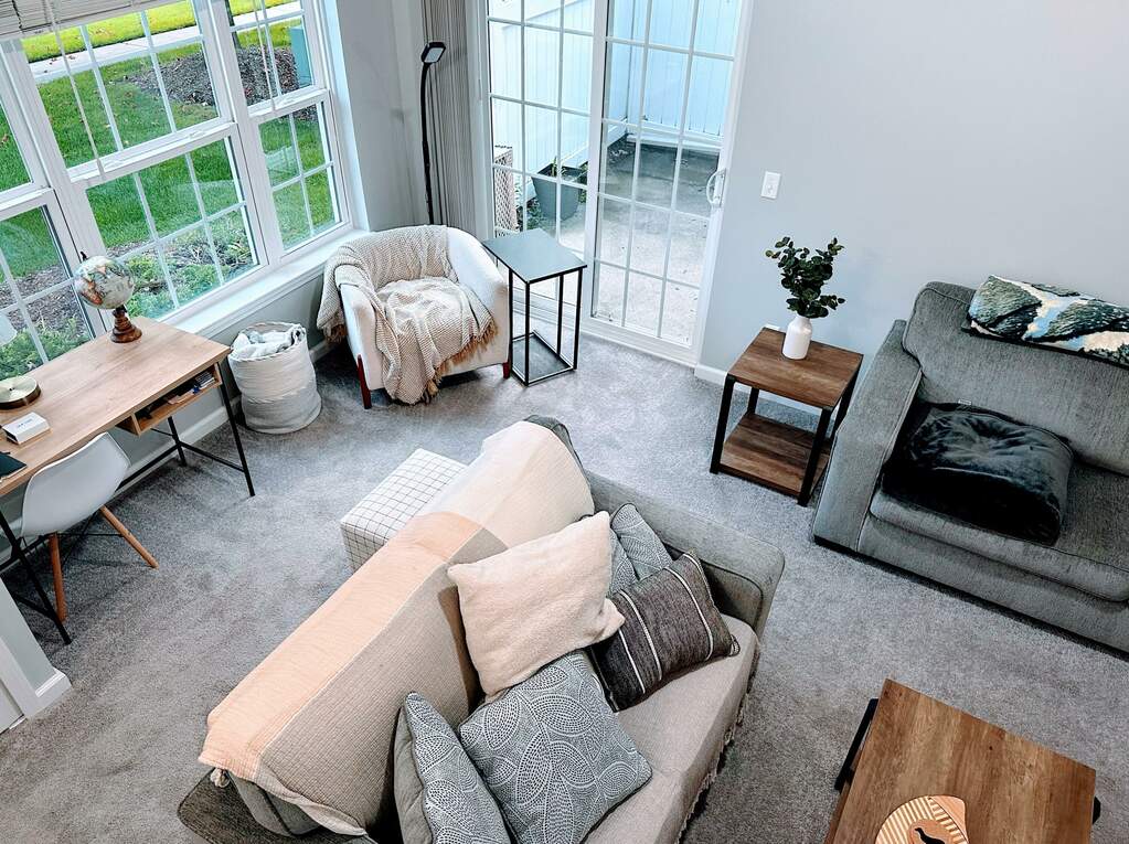 18104 Addington Drive, Commerce Twp, MI 48390 MLS 24003383 properties