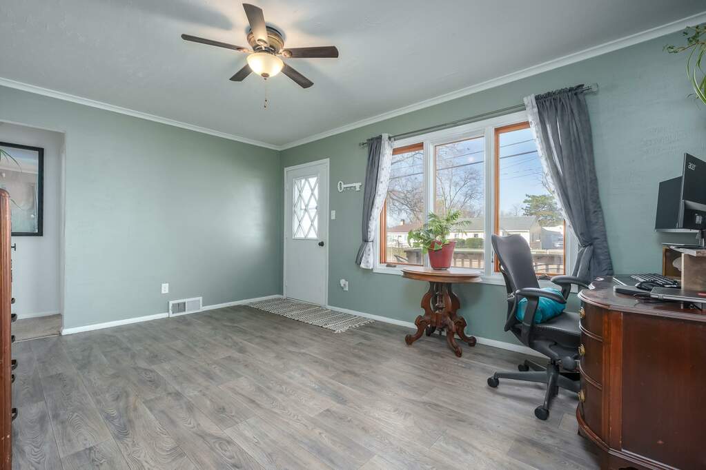 597 Riverside Drive, Battle Creek, MI 49015 MLS 24012850 properties SW Michigan