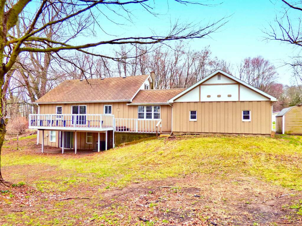 4187 Naomi Road, Sodus, MI 49126 MLS 24015496 properties SW Michigan