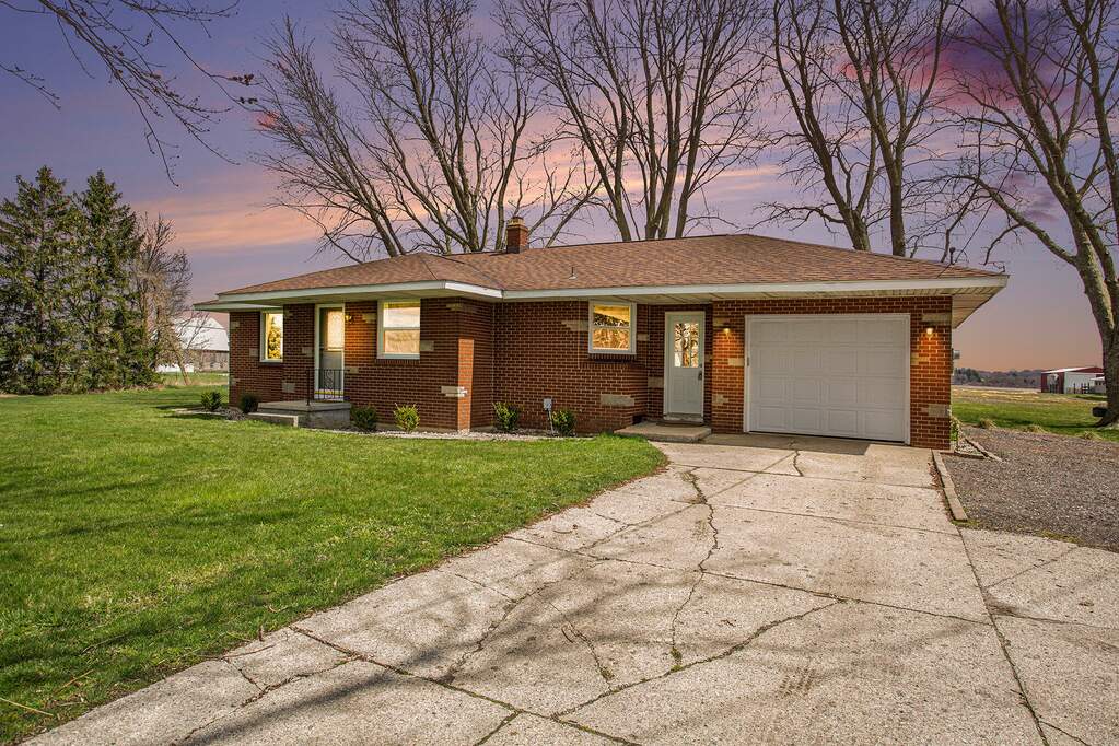 2720 32nd Avenue, Hudsonville, MI 49426 MLS 24016194 properties