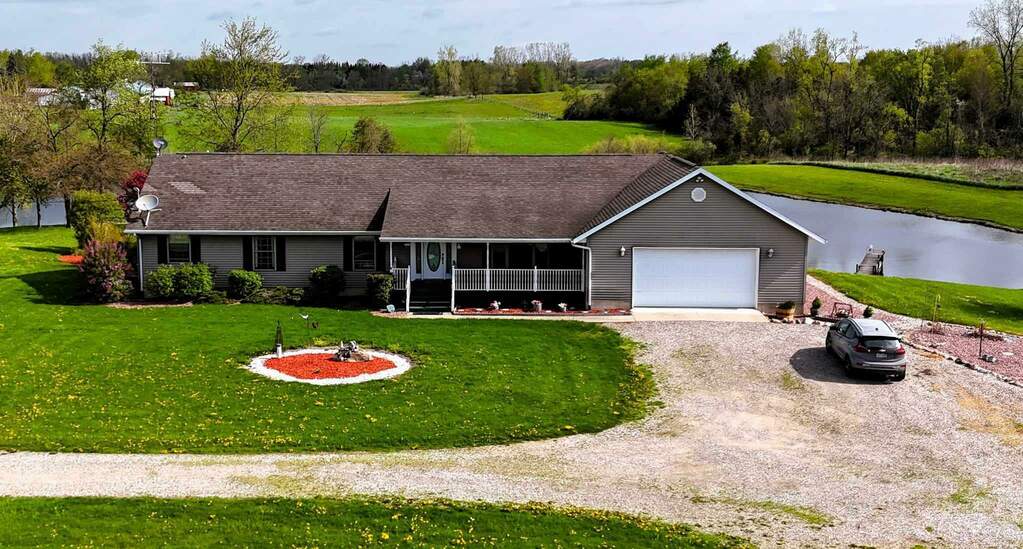 9511 Bird Lake Road S, Osseo, MI 49266 MLS 24021254 properties SW