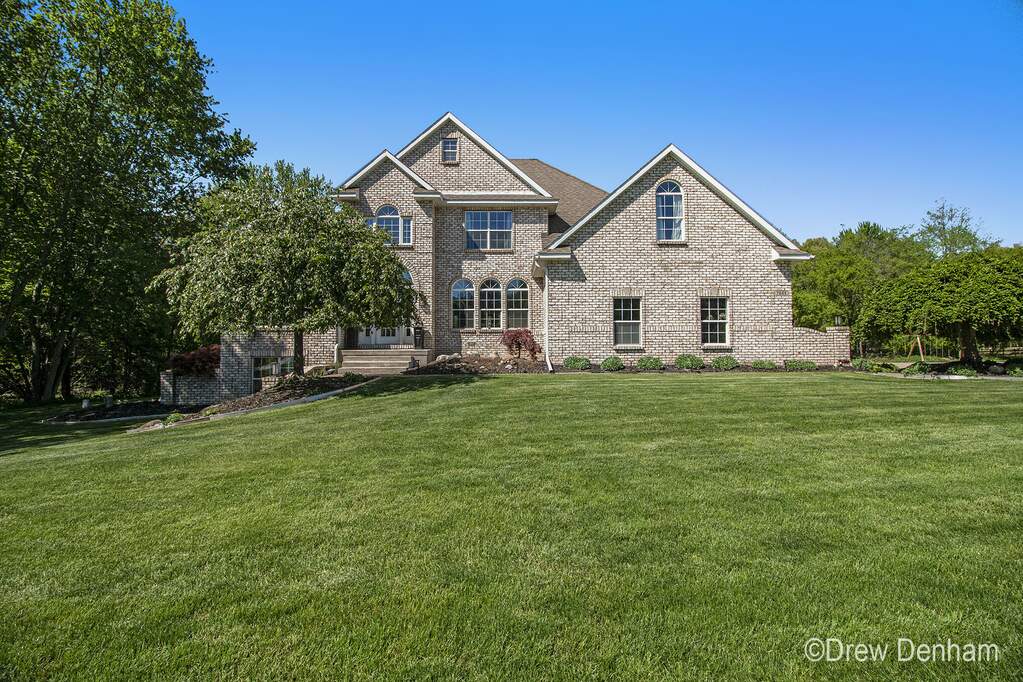 7965 Glenwood Pond Drive, Alto, MI 49302 MLS 24022262 properties