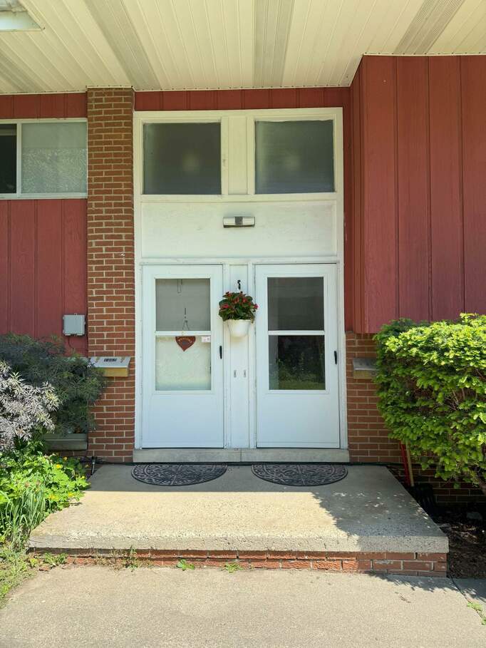 1464 Bemidji Drive, Ann Arbor, MI 48103 MLS 24025106 properties REMI Christie's