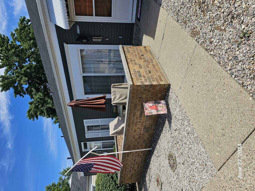 7709 Coachmans Lane 4, Jenison, MI 49428 MLS 24033326 properties