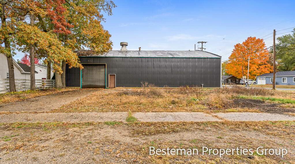 1099 Gordon Street, Muskegon, MI 49442 - View 6