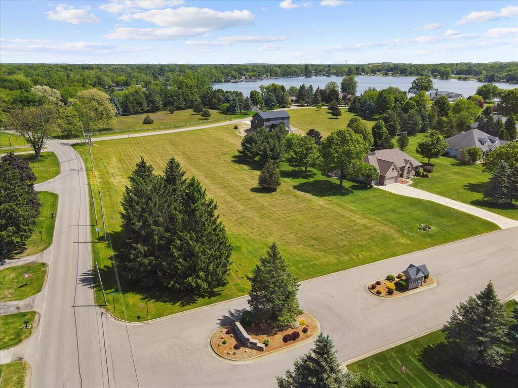 6000 Riverview Drive #17, Jackson, MI 49203 - View 3