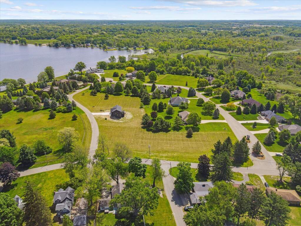 6000 Riverview Drive #17, Jackson, MI 49203 - View 6