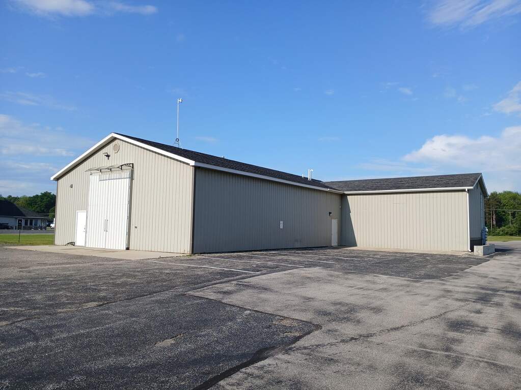 215 N Jebavy Drive, Ludington, MI 49431 - View 3