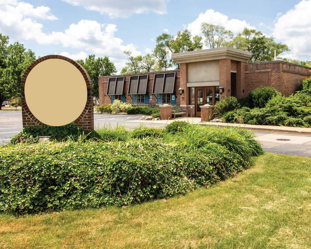5402 Portage Road, Portage, MI 49002, Portage