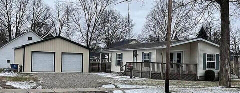 330 N Matteson Street