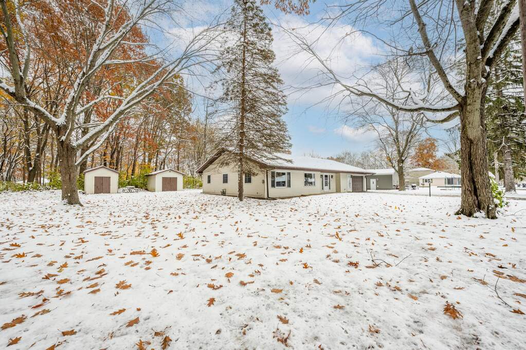 5081 Woodward Avenue, Coloma, MI 49038 - View 3