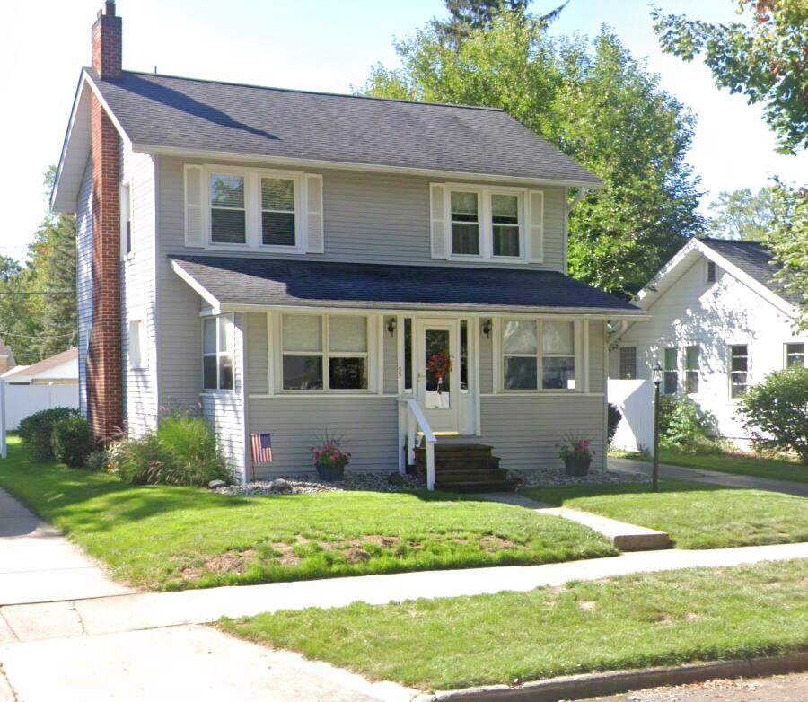 551 Commonwealth Avenue