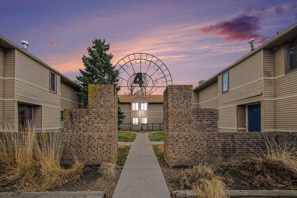 300 Briarcrest Drive #140, Ann Arbor, MI 48104 - View 2