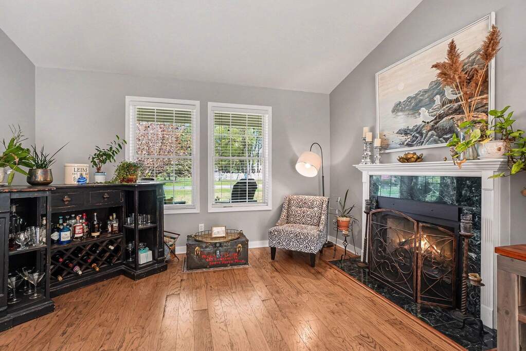 9466 Riverbend Drive, South Haven, MI 49090 - More