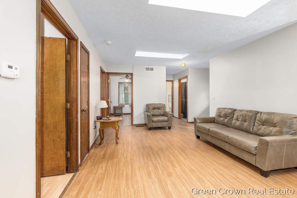 4982 Wilcox Road, Holt, MI 48842 - View 6