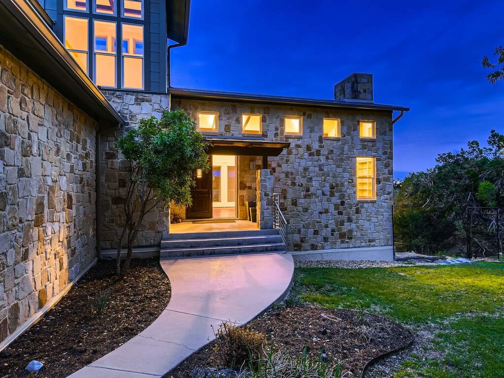 1011 Sunset Canyon Dr S, Dripping Springs, TX 78620 MLS 1070417