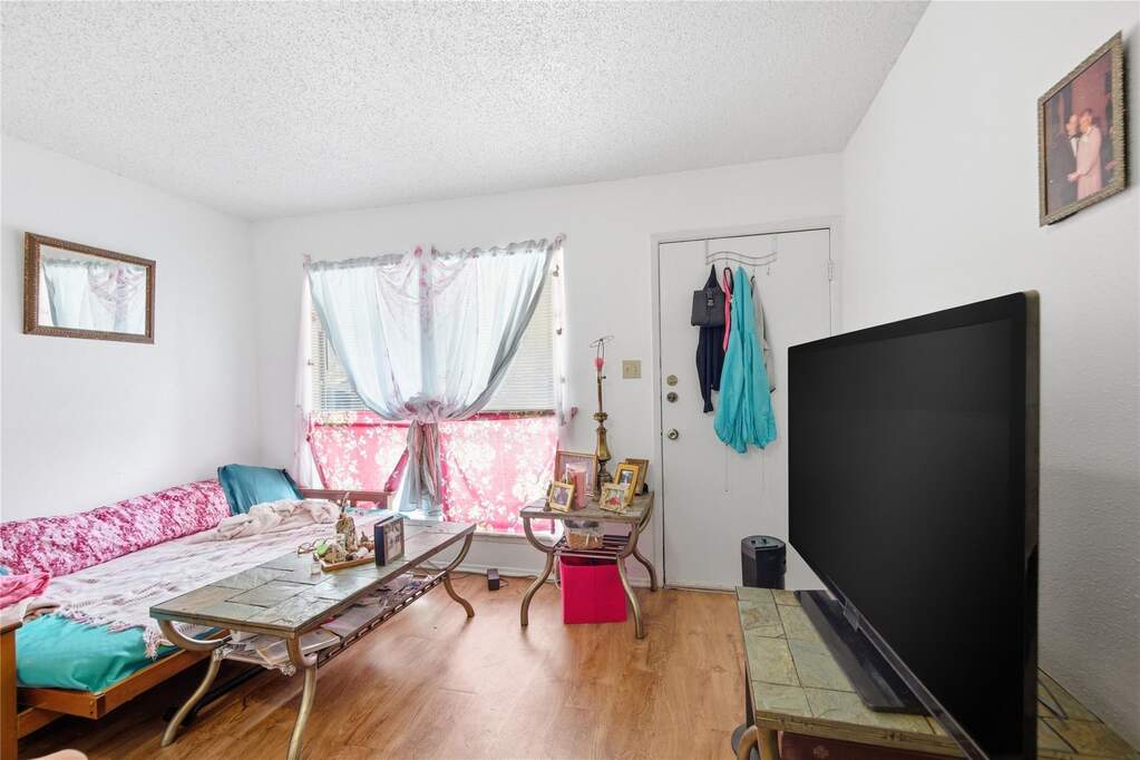 2801 Hemphill Park #A103, Austin, TX 78705, Austin