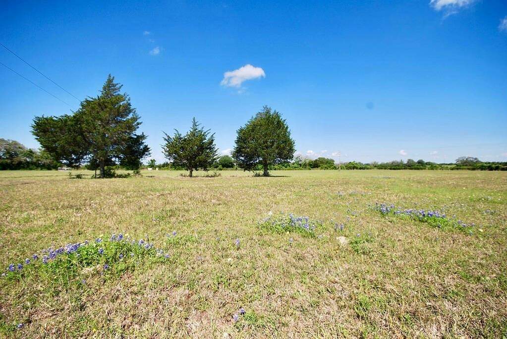 Tract 1 Fm 609, Flatonia, TX 78941 MLS 1427087 properties Dallas