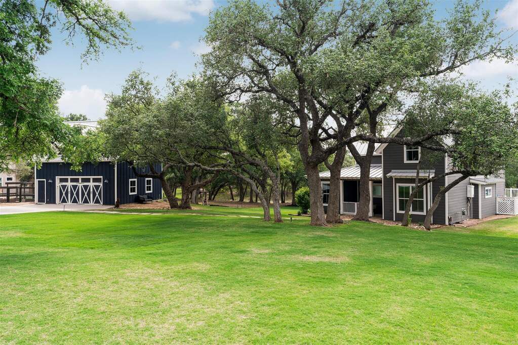 509 Victorian Gable Dr, Driftwood, TX 78619 - View 3
