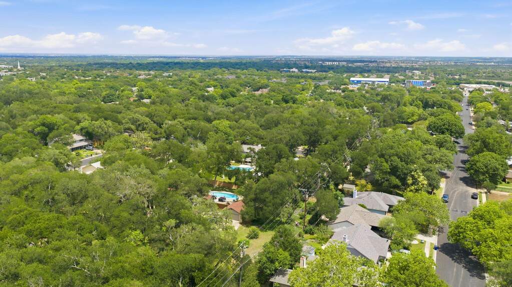 9505 Woodshire Dr, Austin, TX 78748 - View 3