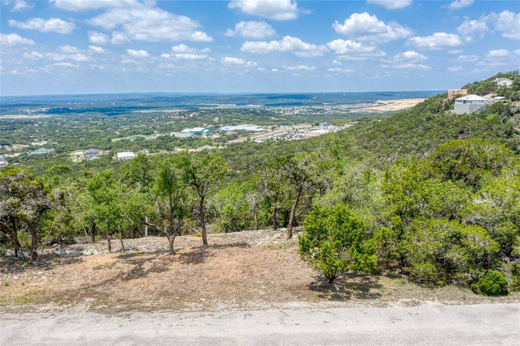 20465 Adobe Trl, Lago Vista, TX 78645 MLS 1792006 properties Dallas