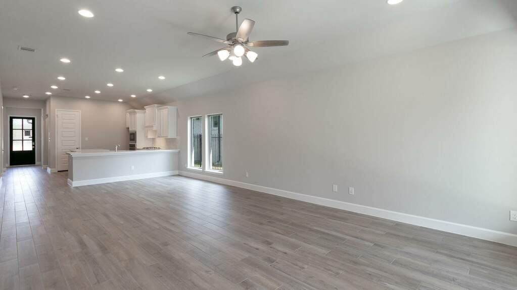 333 Kimble Creek Loop, Kyle, TX 78640 MLS 1808438 properties Dallas